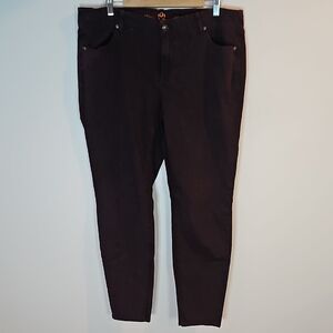 Love & Legend 41x31 Maroon Skinny Jeans